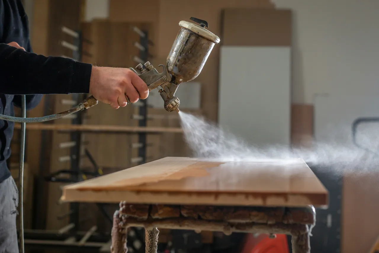 Spraying Flooring