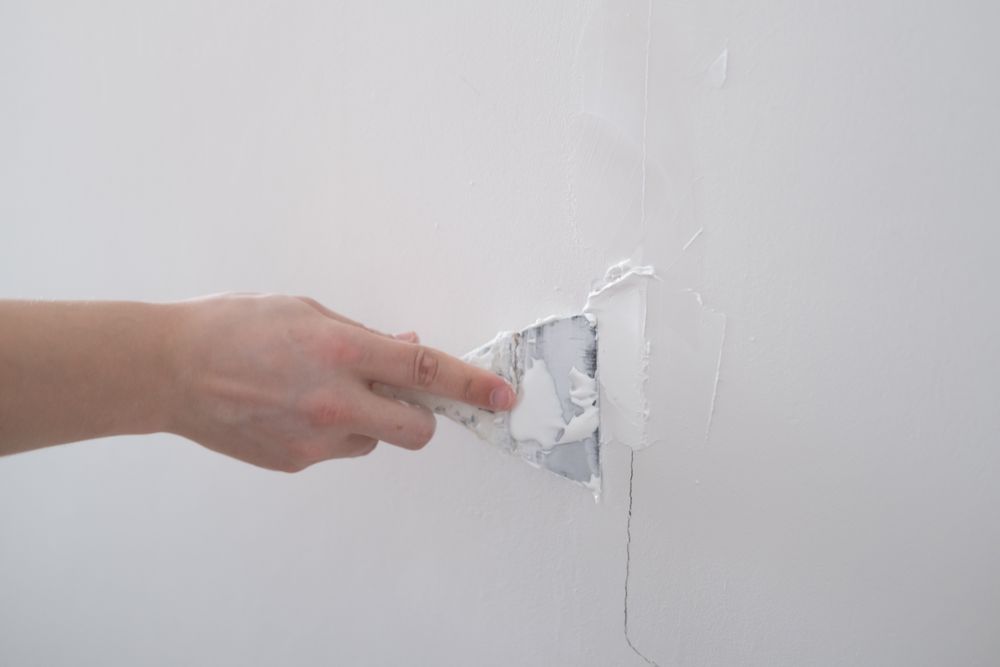 Crack Hole Patching