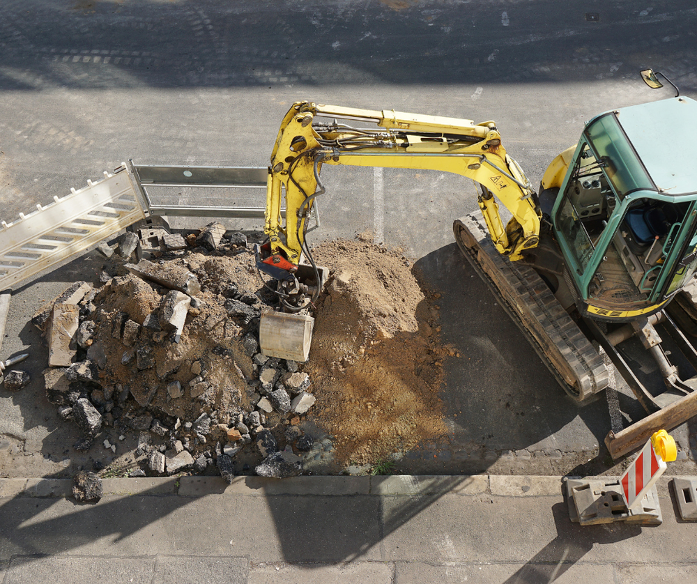 Safety tips when hiring a digger